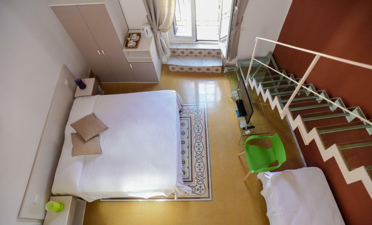 Rooms 19 B&B Palermo Eksteriør bilde